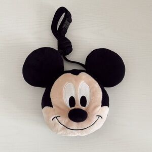 Tokyo Disney Mickey Mouse pkush crossbody bag